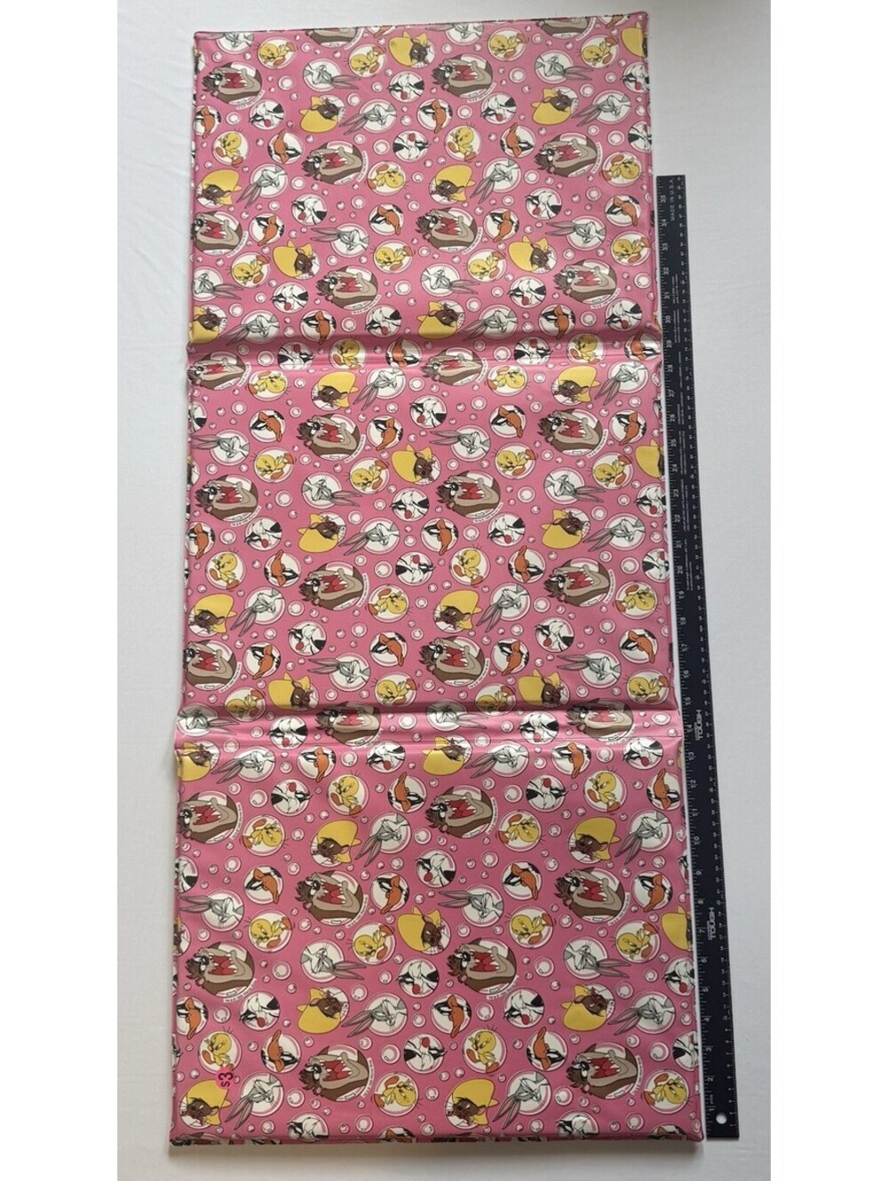 Vintage 1990s Looney Tunes Tri Fold Vinyl Nap Mat Kids Bugs Bunny Taz Pink Retro